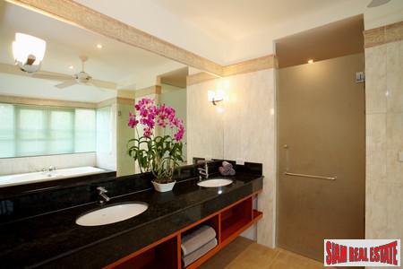 Loch Palm Villa | Luxury and Spacious House for Sale in Kathu-12