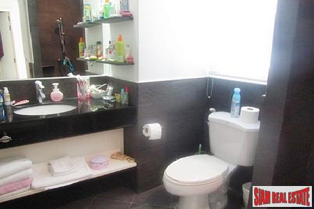 The Groves Gardens | Modern and Spacious Two-Bedroom Condo for Sale in Yamu-11