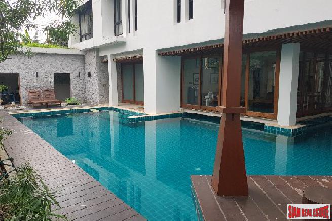 Resort in Town II | Super Luxury Private Estate Over 2,000 square metre Compound in the Heart of Bangkok, Asoke-0