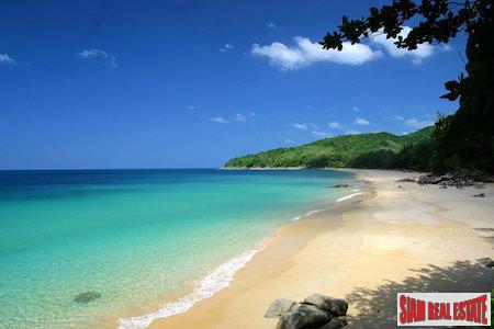 Naithon Condominium | One bedroom Condominium Steps from Beautiful Naithon Beach