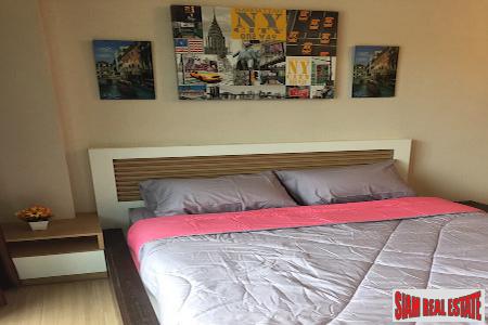 Naithon Condominium | One bedroom Condominium Steps from Beautiful Naithon Beach