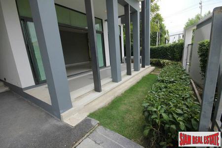 Setthasiri Krungthep Kreetha | New Designer Home with 4 Bedrooms and 318 Sqm.-3