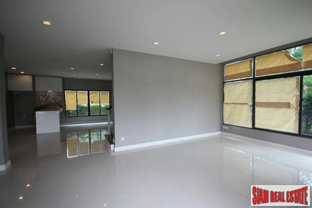 Setthasiri Krungthep Kreetha | New Designer Home with 4 Bedrooms and 318 Sqm.-6