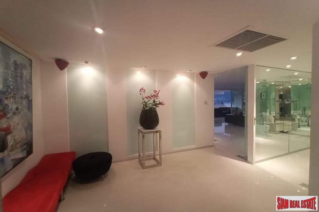 Andaman Beach Suites | Deluxe Modern Condo at World Famous Patong Beach, Phuket-7