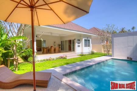 Outdoor Garden Living in this Rawai Pool Villa