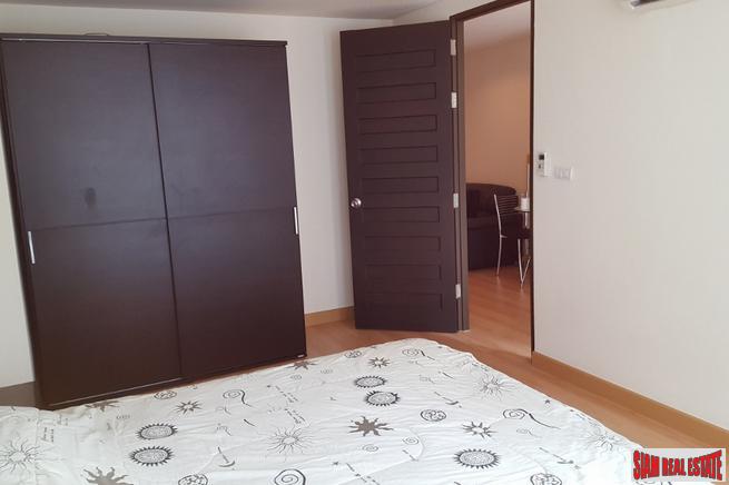 Amethyst 39 | Park Like Views from this Newly Renovated One Bedroom Near Phrom Phong BTS - Sukhumvit 39-7