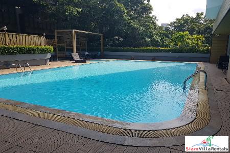 Witthayu Complex | Large Two Bedroom Condo near BTS Phloen Chit-11