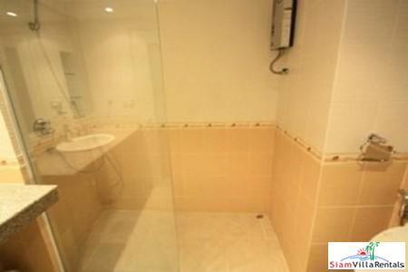 Rain Tree |Modern Studio Apartment for Rent in Trendy Thong Lo