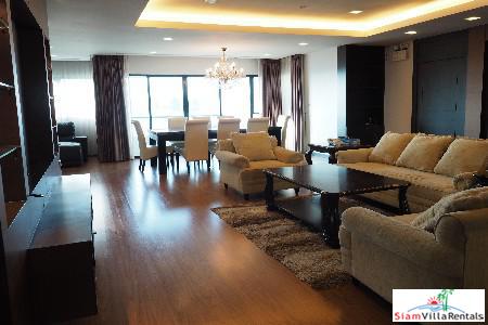 Sathorn Garden | Luxurious and Spacious Three Bedroom in the Heart of the City, Silom-11