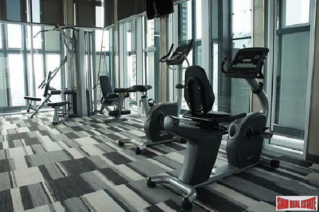 Rhythm Narathiwas | Two Bedroom Corner Unit with City Views for Rent in Sathorn-12