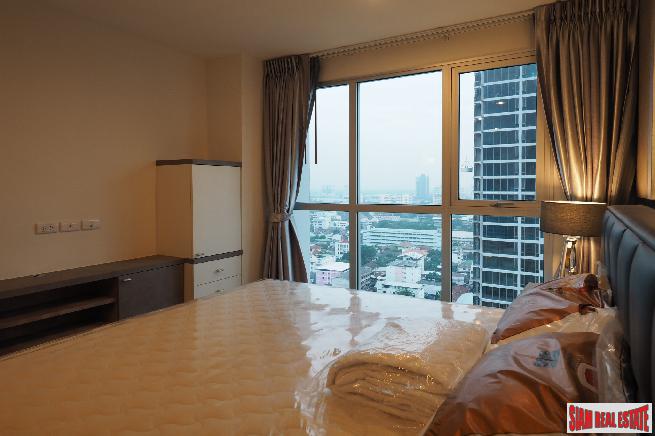 Rhythm Narathiwas | Two Bedroom Corner Unit with City Views for Rent in Sathorn-6