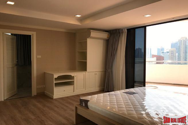 Supalai Place | Large Newly Renovated 2 Bed Condo with Balcony at Sukhumvit 39, Phrom Phong-13