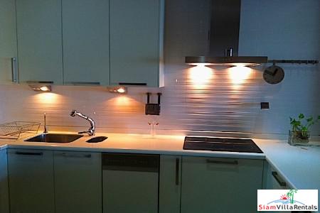 The Lakes | Huge Two Bedroom Pet Friendly Condo with Views and Extras Asok