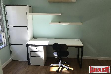 The Clover Thonglor 18 | Two Bedroom Condo for Sale with Pool Views in Thong Lo-5