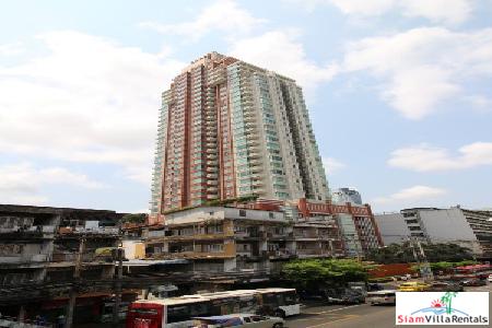 Manhattan Chit Lom | Spacious Living & City Views from this Two Bedroom Condo for Rent in Ratchathewii-12