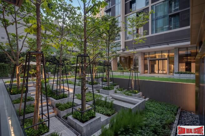 Newly Completed Ultra Luxury High-Rise Condo at Chidlom in the Pathumwan Area -Discount and Rental Guarantee 5% for 2 Years! 2 Bed Units-20
