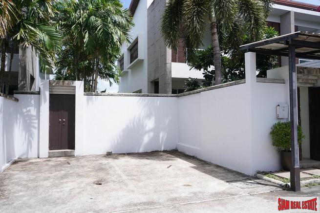 Oxygen Villas | Contemporary Three Bedroom House with a Swimming Pool for Sale in Nai Harn-1