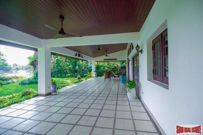Lakeside Villa 1 | Modern Three Bedroom Home Surrounding in a Park-Like Setting, Bang Na, Bangkok