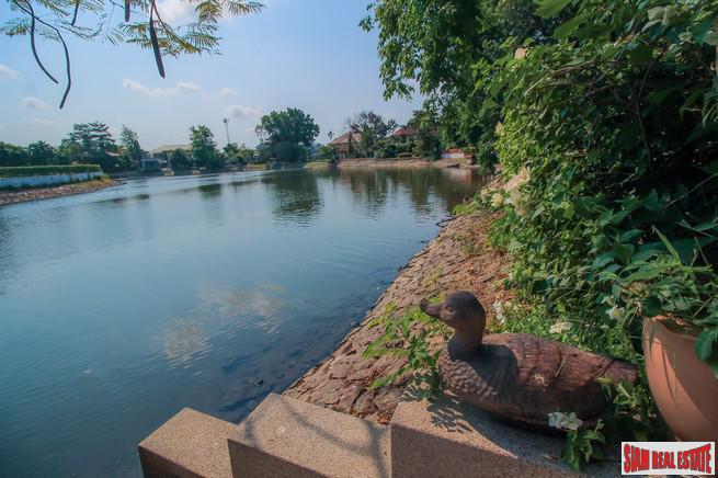 Lakeside Villa 1 | Modern Three Bedroom Home Surrounding in a Park-Like Setting, Bang Na, Bangkok