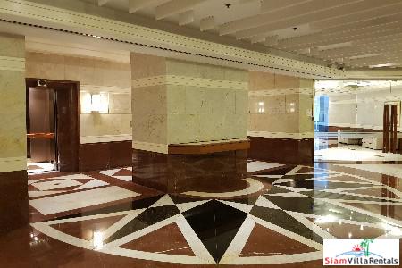 All Seasons Mansion | Spacious and Convenient Two Bedroom Condo for Rent in Lumphini-3