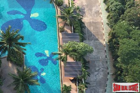 Sathorn Garden | Elegant Super Spacious Three Bedroom Condo for sale in Sathorn-9