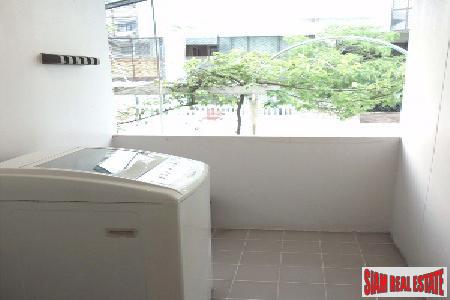 Waterford Park Thonglor | Corner Unit with Three Balconies for Sale in Thonglor, Bangkok-6