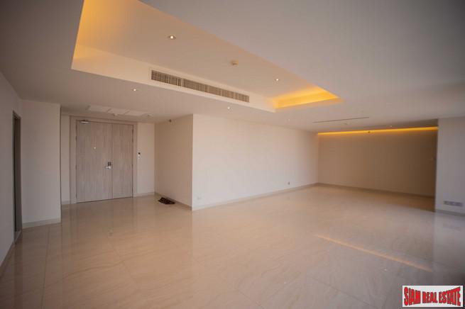 New Luxury 3 Bed Duplex Penthouse Condo Ready to Move in at at Sukhumvit 43 - 22% Discount!-2