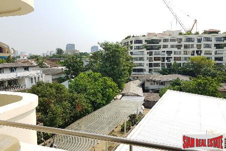 39 Suites | Modern and Convenient Two Bedroom for Rent on Sukhumvit 39-2