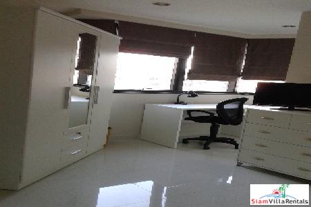President Park View Tower | Large Three Bedroom Great for Families on Sukhumvit 24