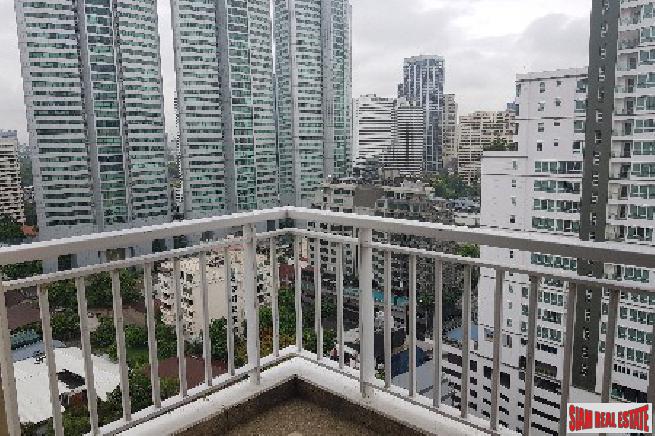 Wilshire Condo Sukhumvit 22 | Spacious Three Bedroom with City Views on Sukhumvit 22, Bangkok-15