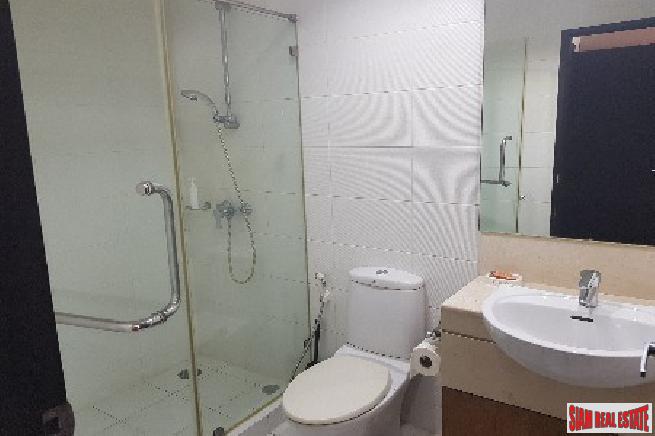 Wilshire Condo Sukhumvit 22 | Spacious Three Bedroom with City Views on Sukhumvit 22, Bangkok-3