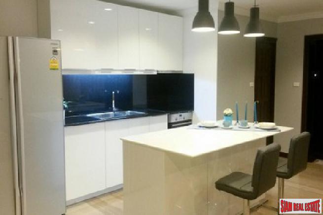 Richmond Palace | Three Bedroom Condo on the 11th floor on Sukhumvit 43, Bangkok-0
