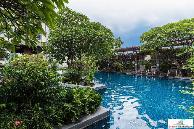 Circle Condominium | High Quality 1 Bed Condo for Rent with City Views on the 25th Floor-16