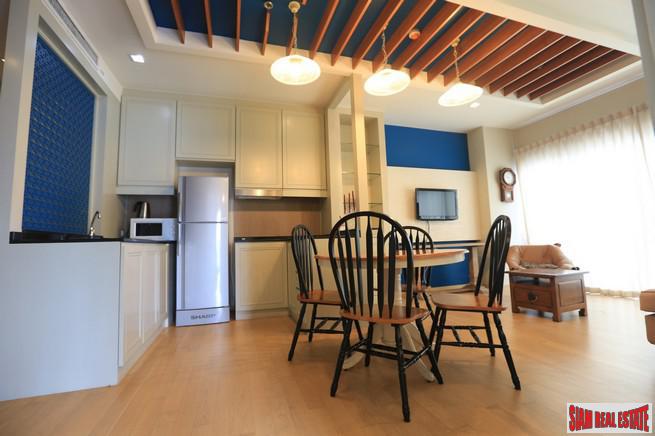 Noble Reveal Condominium | Two Bedroom Corner Condo with Wrap Around Windows and Fantastic City Views in Ekkamai-2