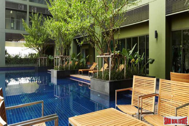 Noble Solo Condo | Sunny Two Bedroom Condo with Pool Views on Sukhumvit 55