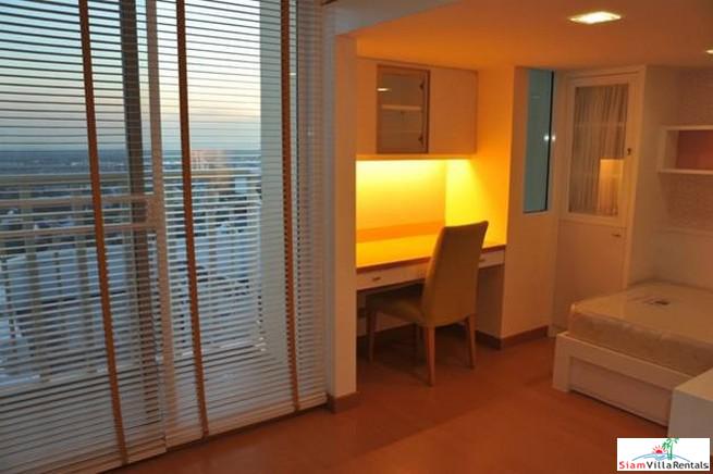 59 Heritage | Loft Style Corner Duplex with Fantastic City Views on Sukhumvit 59-10