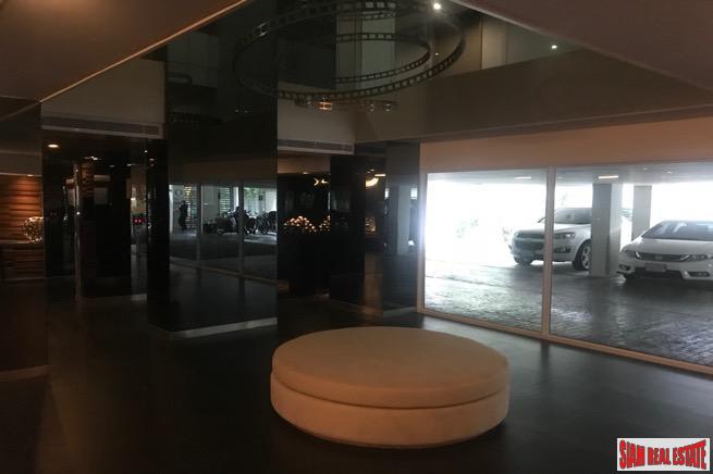 Siri On 8 | Modern Two Bedroom Condo Located Near BTS Nana on Sukhumvit 8-3