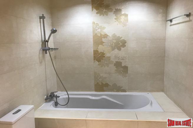 DS Tower 1 | Large Three Bedroom Family Condo with Pool Views on Sukhumvit 33-18