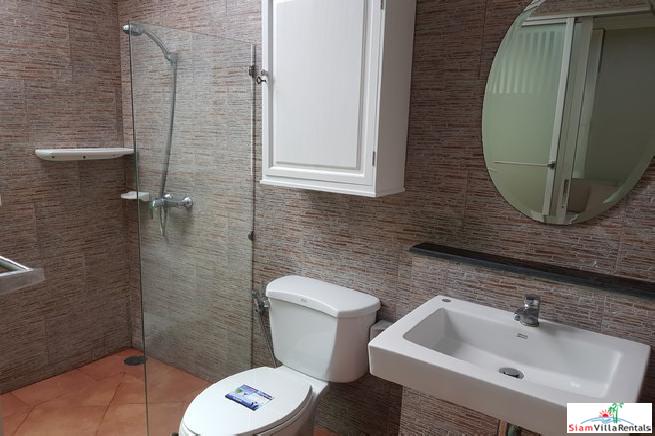 Single Three Storey Family House for Rent in Nana-15
