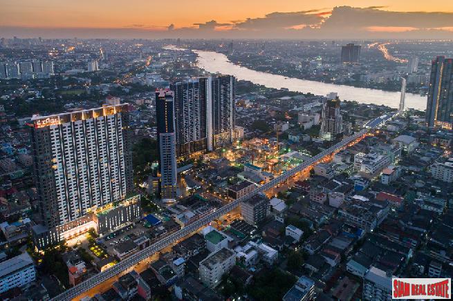 New Completed High Rise Modern Condo at Tao Poon, Bang Sue - Two Bed Units - 35% Discount!