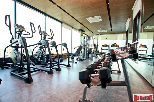New Completed High Rise Modern Condo at Tao Poon, Bang Sue - Two Bed Units - 35% Discount!-7