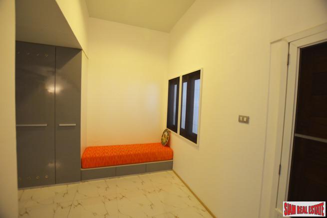Leo Classic Place | Large Three Storey Family Townhouse on Sukhumvit 39-20