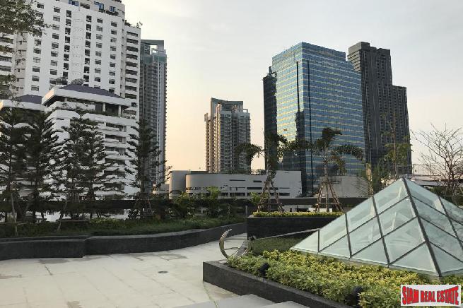 InterLux Premiere Sukhumvit 13 | Two Bed Corner Unit in Nana-20
