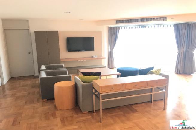 Bangkok Garden | Extra Large Three Bedroom Service Apartment for Rent in Chong Nonsi-1
