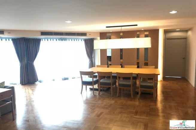 Bangkok Garden | Extra Large Three Bedroom Service Apartment for Rent in Chong Nonsi-2