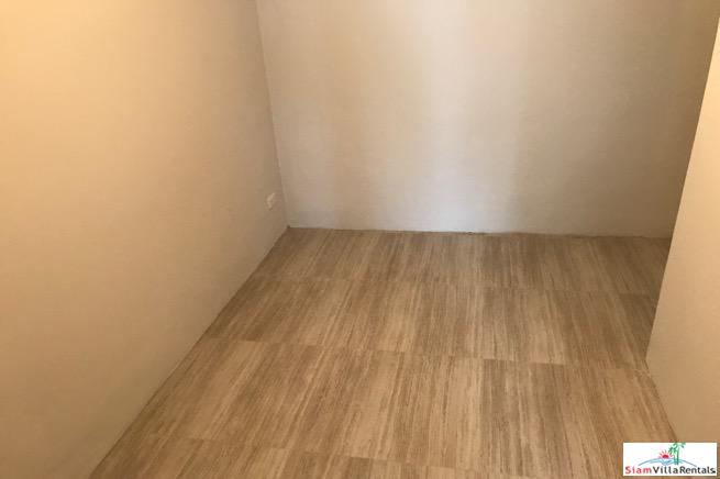 Bangkok Garden | Extra Large Three Bedroom Service Apartment for Rent in Chong Nonsi