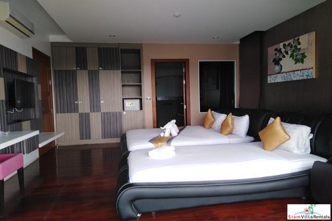Chalong Miracle Lakeview | One Bedroom Lake View Condo for Rent in Chalong