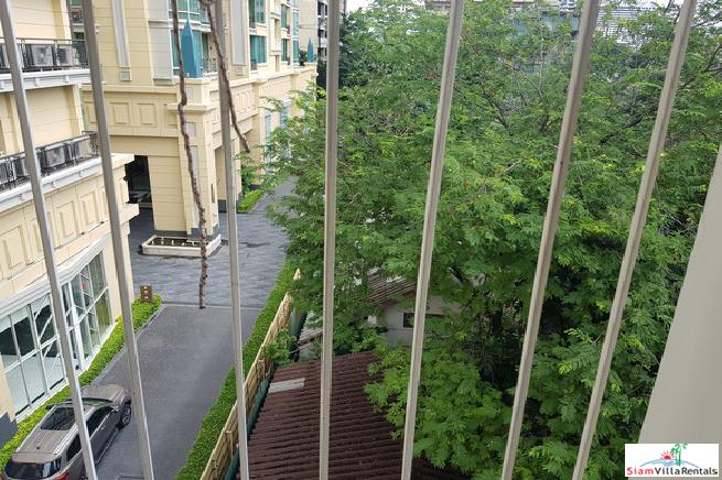 Family-Style Townhouse with Five Bedrooms in the Center of the City, Phrom Phong-18