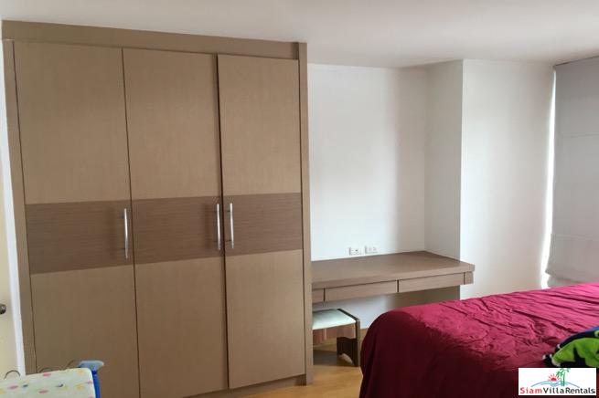Serene Place | Two Bedroom Asoke Condo For Rent Near Shopping and Benchasiri Park-1