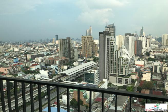 Teal Sathorn- Taksin | City Views from the 27th Floor of this Furnished Three Bedroom Condo in Wongwian Yai-18